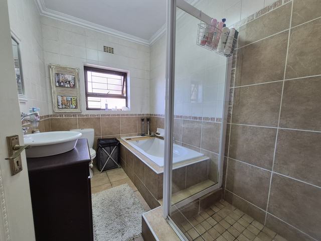 4 Bedroom Property for Sale in Ceres Western Cape
